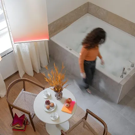 Mihotel Le Gourguillon Lyon Exterior photo