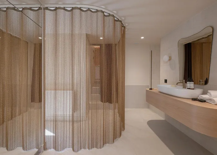 Mihotel Le Gourguillon