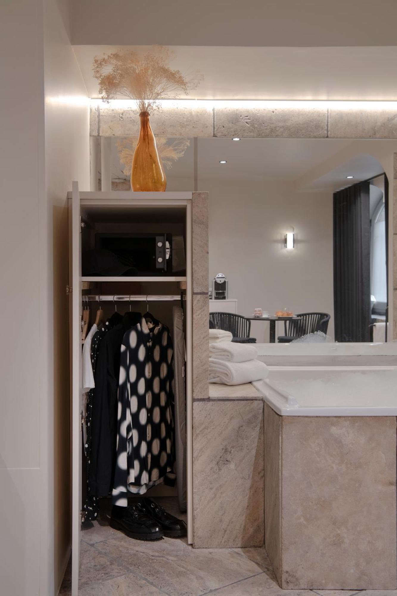 Mihotel Le Gourguillon Hotel 2*