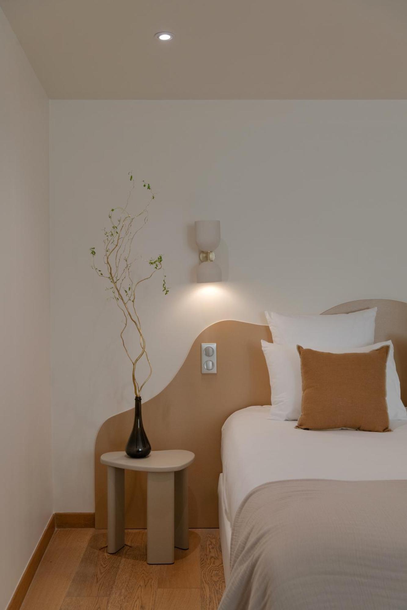 Mihotel Le Gourguillon 2* Lyon