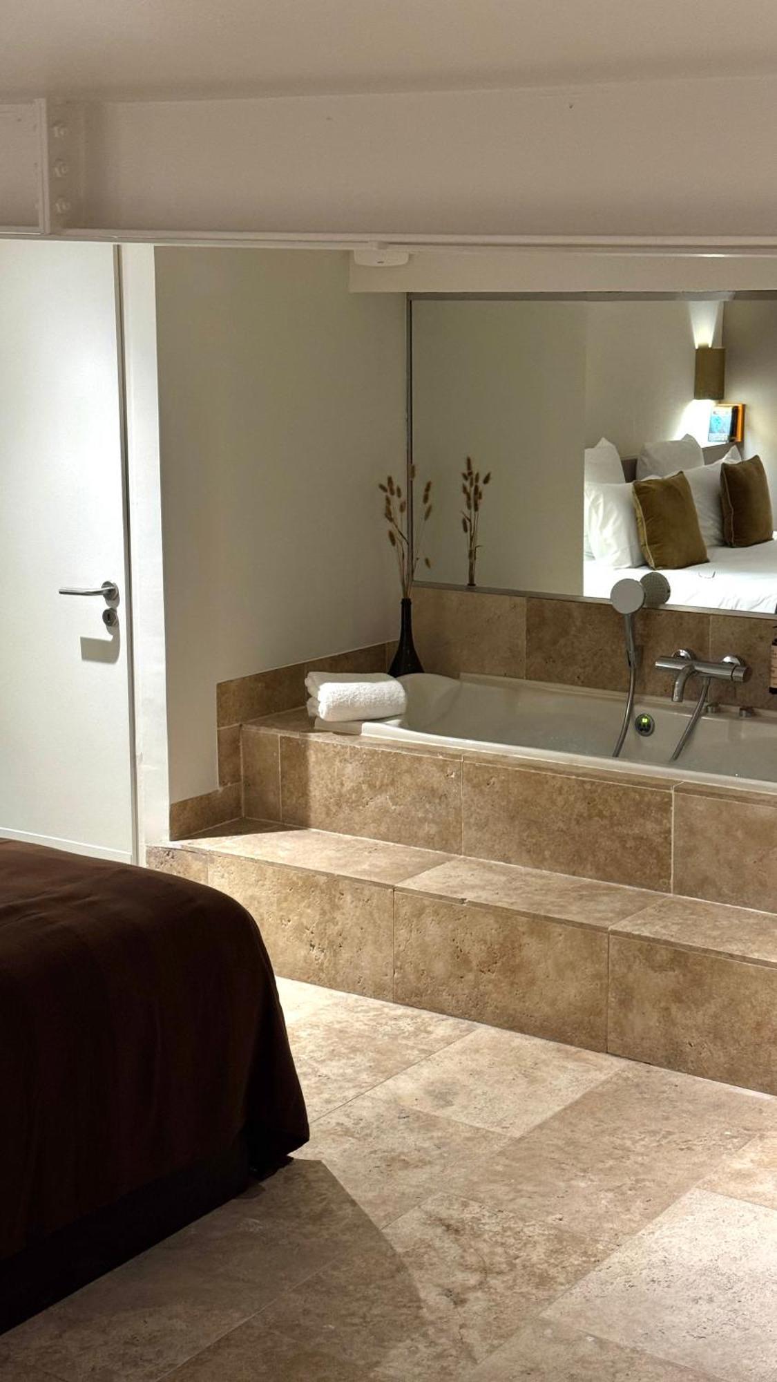Mihotel Le Gourguillon Lyon