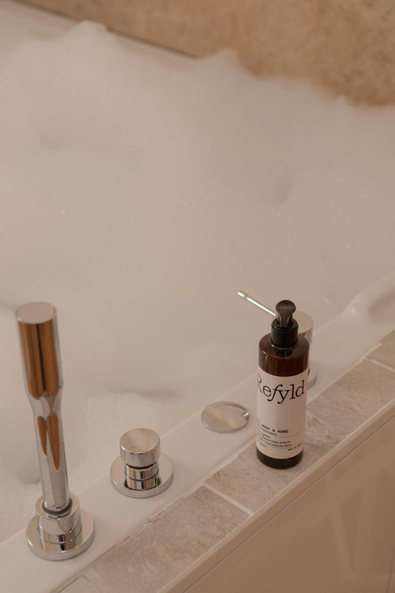 Mihotel Le Gourguillon Hotel